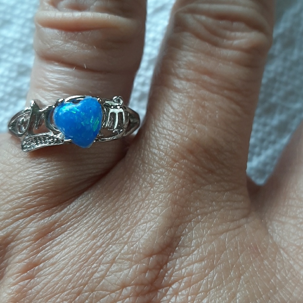 BEAUTIFUL blue heart SHAPED mom ring size 10